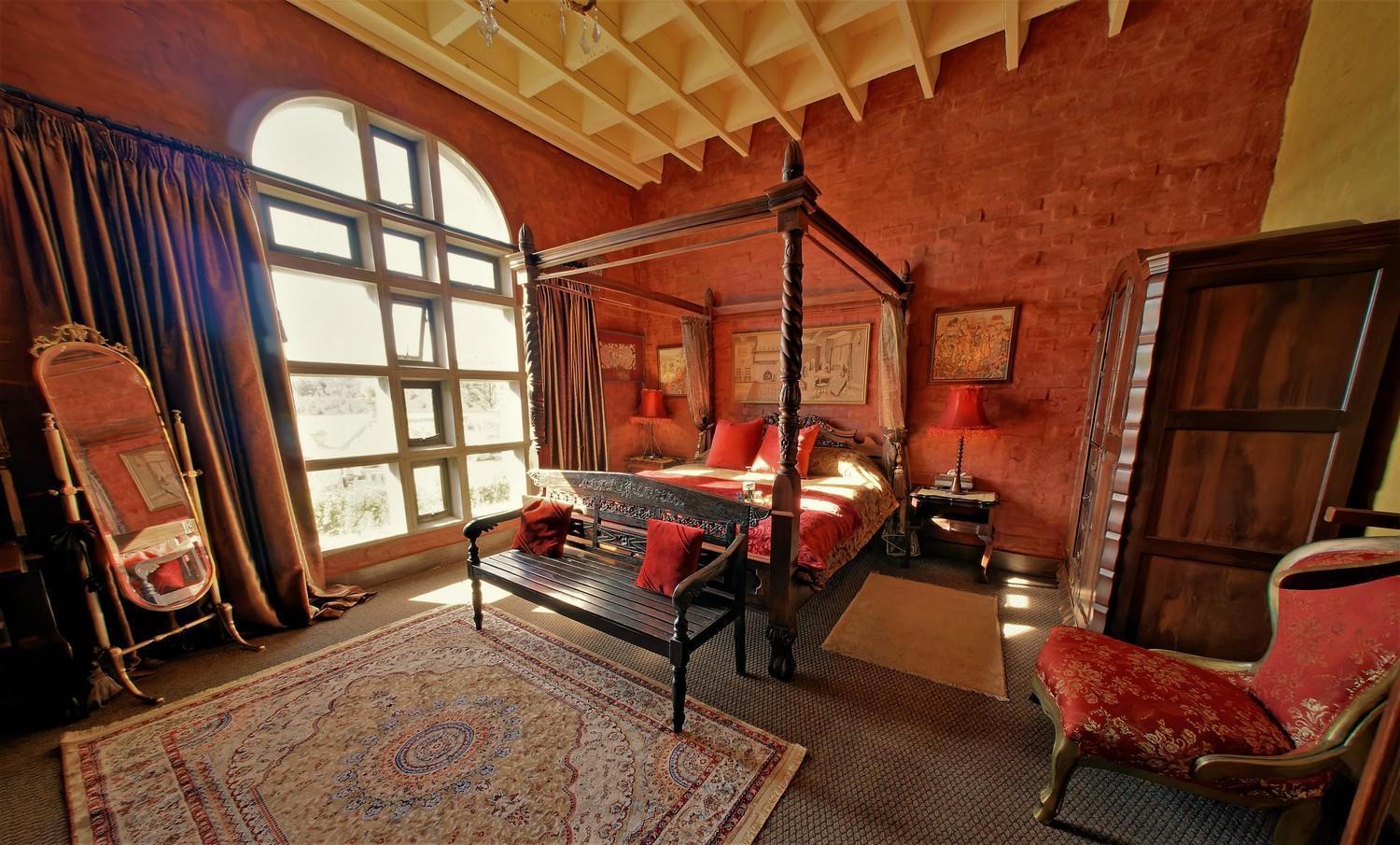 Bygracealone Manor Otel Outeniekwa Dış mekan fotoğraf